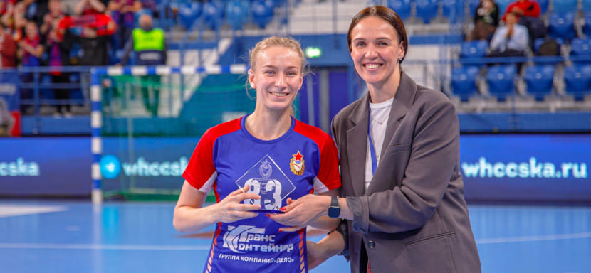 Olimpbet Суперлига. Елена Рабазулькина: "Наверное, давно я столько не забрасывала. Стараюсь воплощать всё отработанное на тренировках в игре" (ВИДЕО)