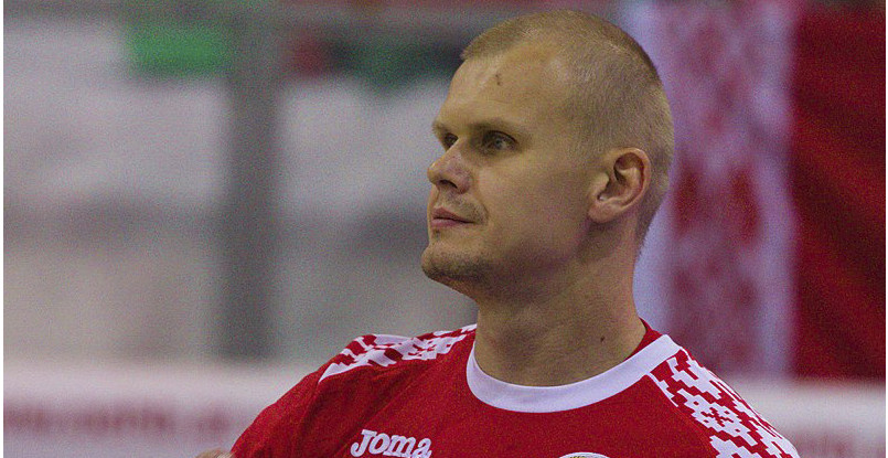 Беларусь. Иван Бровко: "Никуленков обещает, что подарит треуголку Наполеона. Говорит, что я маленький и люблю большие вещи"