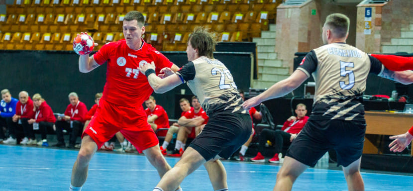 Владимир Житников: "Проще всего, конечно, играть с братом. Достаточно взгляда, чтобы понять друг друга"