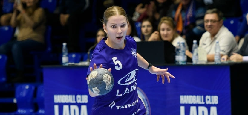 Виктория Матюхина: "Гандбол любит такие истории: когда всё на кону, команда просыпается и переворачивает ход событий"
