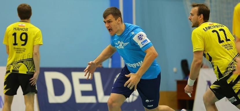 Olimpbet Суперлига. 27-летний полусредний Евгений Дудик покинул "Зенит". Он продолжит сезон в рядах снежинского "Динамо-Сунгуля"