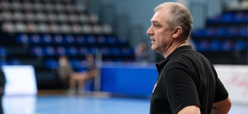 Девичья сборная Алексея Гумянова на сборе в Подмосковье. "Да, была у меня "Феррари"