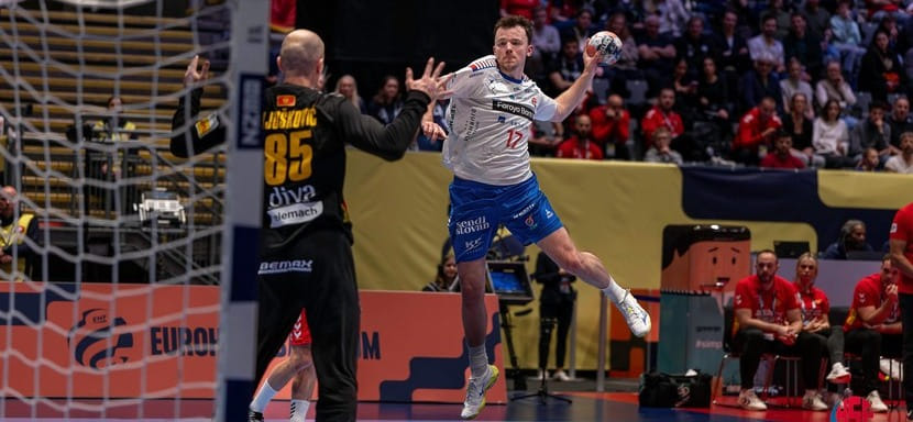 Сегодня станут известны ещё два участника основного раунда чемпионата Европы-2026 — определяющие матчи пройдут в группах "В" и "D"