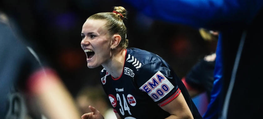 Левая крайняя "Вылчи" и чемпионка мира-2025 Анникен Воллик в следующем сезоне продолжит карьеру в "Мёльде"