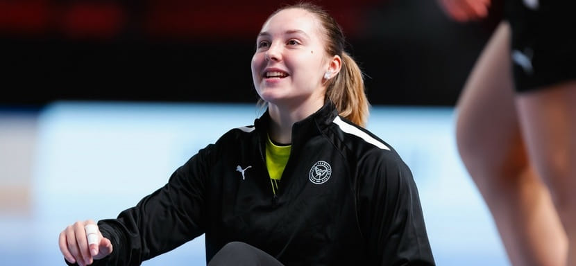 Голкипер "Ростова" и сборной России Анастасия Казьменко успешно прооперирована после разрыва "крестов"