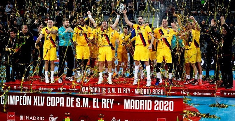 Испания. Национальная федерация  выступила с предложением завершить мужской и женский чемпионаты страны во всех дивизионах