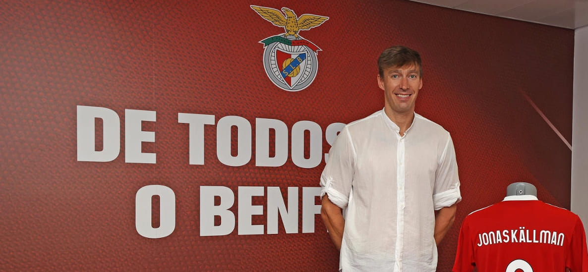 Шведский журналист Юхан Флинк открыл в социальных сетях трансферную охоту за Юнасом Челльманом