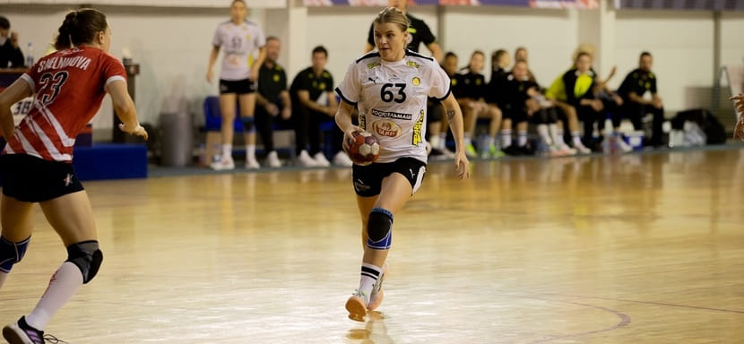 Delo Лига чемпионов. Кристина Кожокарь: "Игроки "Боруссии" сильны в борьбе один на один, мы отрабатывали наши действия, чтобы с ними справляться"