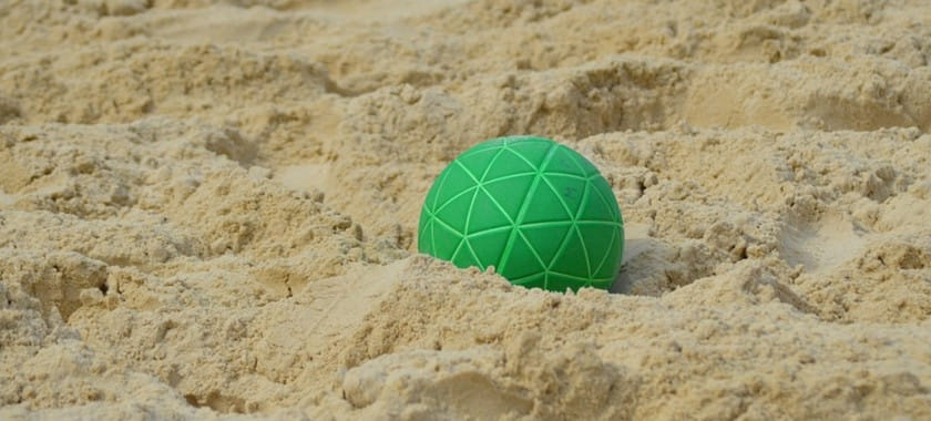 "Технолог-Спартак" и "Екатеринодар" открыли первый тур чемпионата России по пляжному гандболу двумя сухими победами