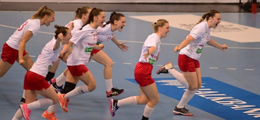 Белоруски вырвали победу у исландок, нидерландки разгромили косоварок с разницей "+39" в первый день МЧЕ-2021 во втором дивизионе