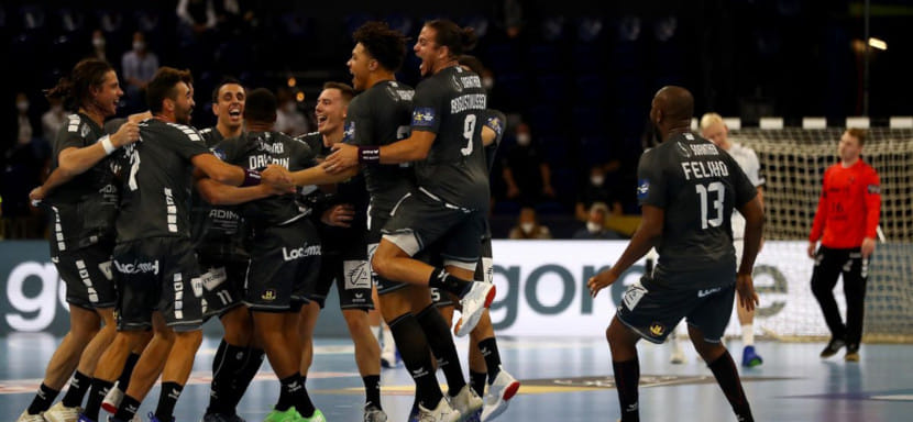 Лига чемпионов. Поправка в диспозицию: хромые "зебры" не держат темп "Веспрема" и "Барсы"