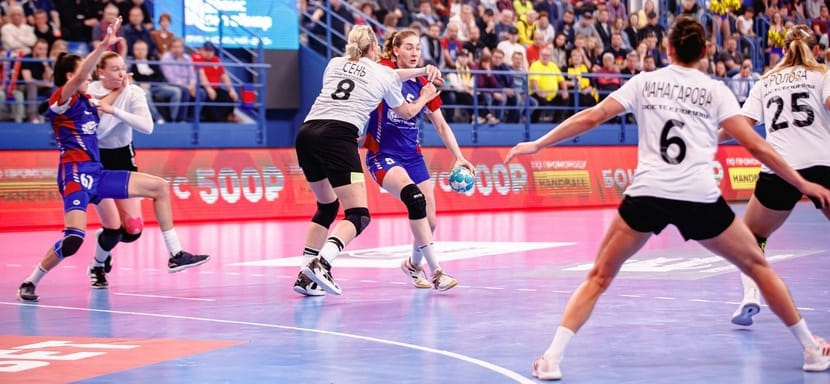 Olimpbet Суперлига. Сегодня "Ростов-Дон" и ЦСКА проведут второй матч финальной серии. В заявке москвичек отсутствует Елена Михайличенко