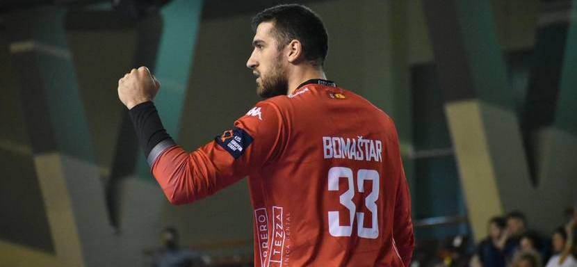 Испания. Сербский голкипер Милан Бомаштар по внеспортивным причинам покинул "Адемар"