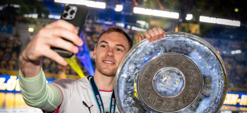 Правый полусредний "Берлина" Матиас Гидсель: "Три года назад не знал, кто такие Кречмар и Ханнинг, про "лис" не слышал"