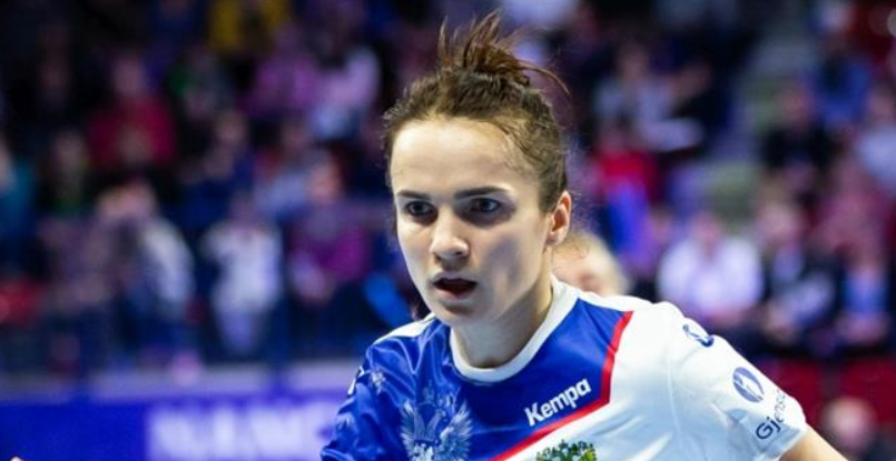 Суперлига. Анна Вяхирева: "Добрых тренеров не бывает – они все с перчинкой и однажды могут надавать под зад"