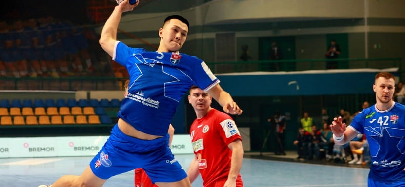 Беларусь. Перед матчем с "Аистом Китая" героем нового выпуска "Шумак-шоу" стал Чжан Цзяньцзе (ВИДЕО)