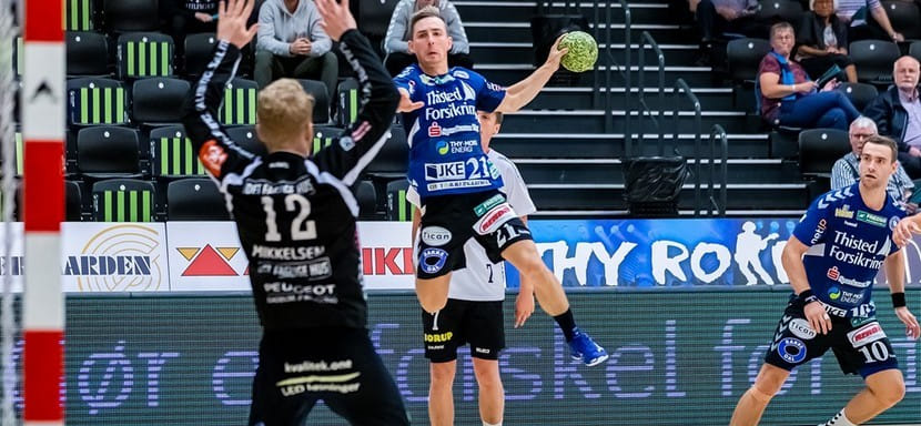 Дания. "Морс" продлил контракт с правым крайним Тимом Соренсеном