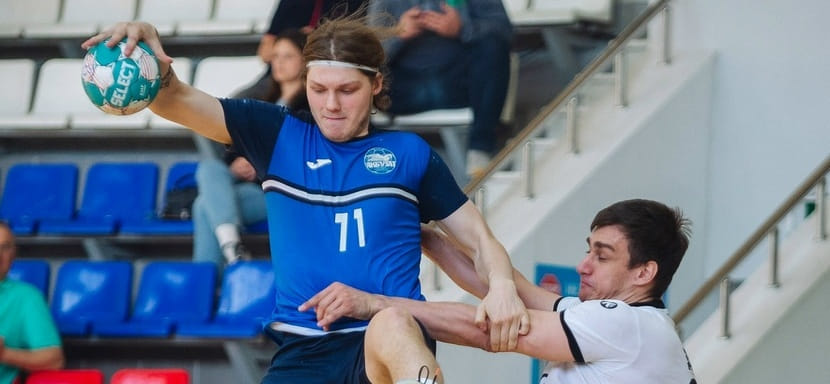 Уфимский "Акбузат" пополнился двумя полусредними. Это Даниил Колпащенко и Дмитрий Киреев