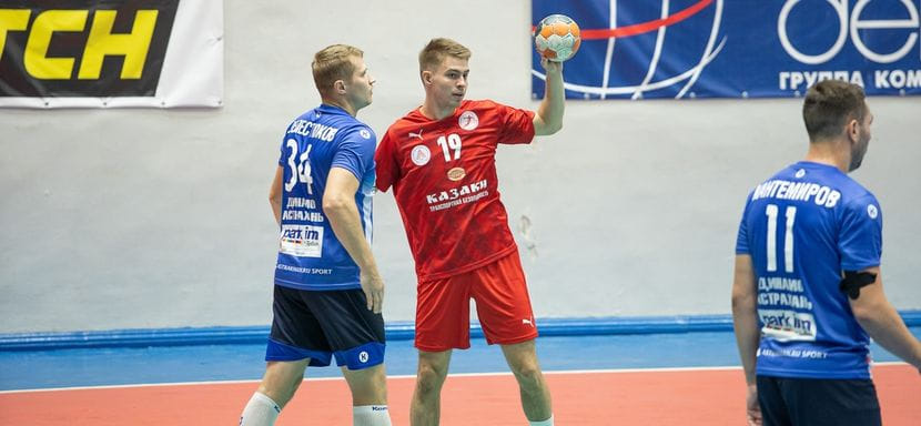 Суперлига. Правый крайний "Донских Казаков"-ЮФУ Иван Нанов: "На каждую команду мы настраиваемся и пытаемся выдать максимум"