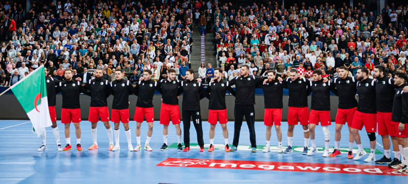 Олимпийская квалификация. Сборная Австрии одержала первую победу на турнире в Ганновере, разгромив команду Алжира