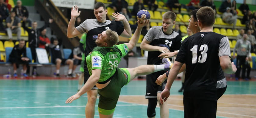 Беларусь. "Гомель" одолел "Кронон", а "Машека" проиграл БГУФК-СКА-РГУОРу в первых матчах 1/4 финала чемпионата страны