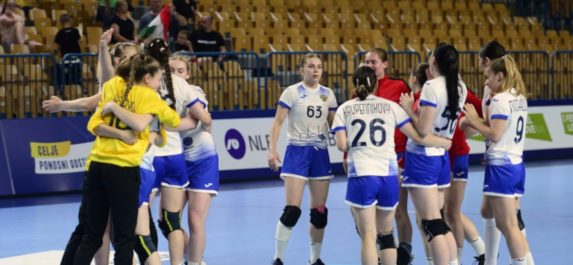 Чемпионат Европы (U-19). Сборная России одержала победу над командой Германии и прошла в полуфинал. Соперник определится позже вечером