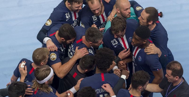 Франция. "Пари-Сен-Жермен" выиграл четвертый матч подряд в чемпионате, а "Сен-Рафаэль" по-прежнему без побед