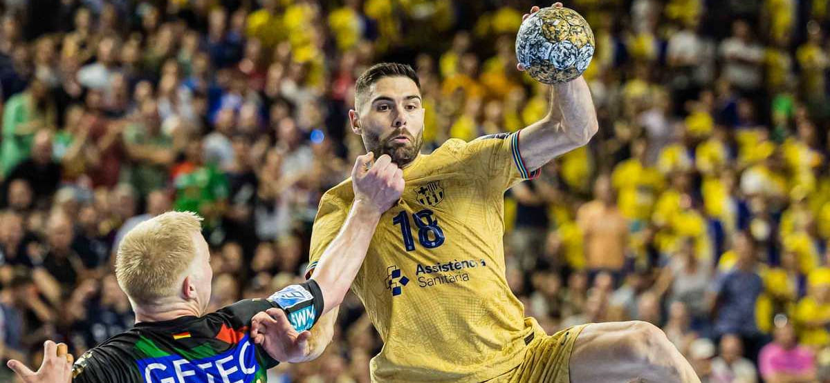 Лига чемпионов. Правый крайний "Барселоны" Блаж Янц из-за проблем со спиной пропустит матч с "Вислой" и, возможно, не сыграет с "Веспремом"