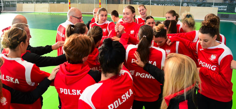 ЧМ-2021. Первые соперники для россиянок: таинственные камерунки, обновленные польки и сербки