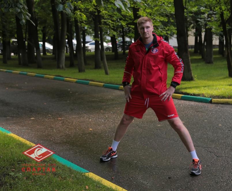 Новичок "Спартака" Лев Целищев: "Мне больше интересна оборона"