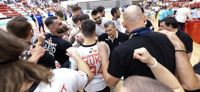 Румыния. В мужском чемпионате прервалась рекордная победная серия "Динамо". Клуб из Бухареста не сумел в гостях обыграть "Турду"