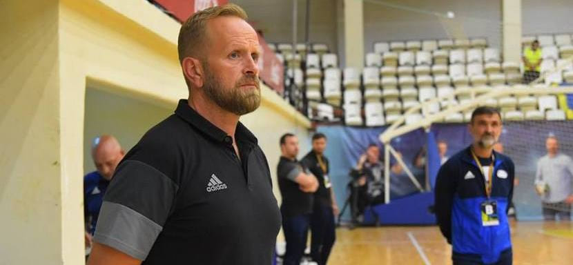 ЧЕ-2022. Звонко Шундовски: "У россиян изменчивая форма, а учитывая, что словаки играют дома, выход в следующий раунд — непростая задача"