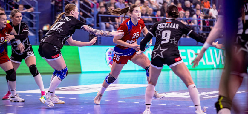 Olimpbet Суперлига. Карина Сабирова: "Я продолжаю делать дополнительные упражнения для колена, прохожу восстановительные процедуры"