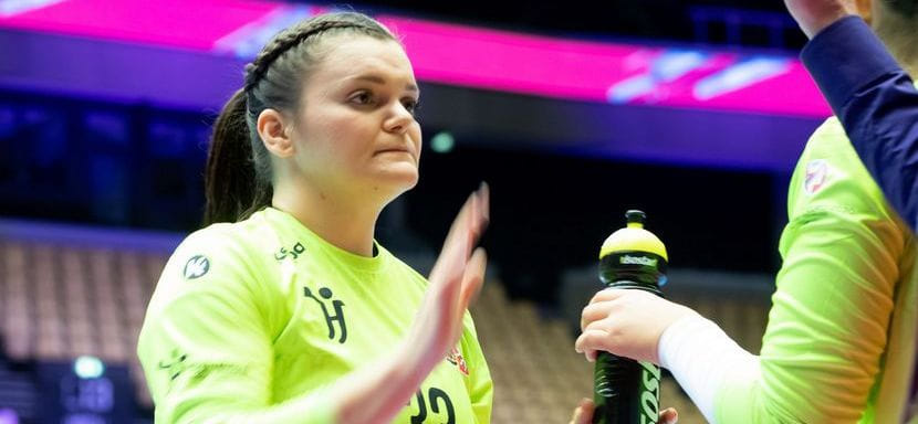 Голкипер сборной Чехии и шведского "Кристианстада" Петра Кудлачкова получила травму в матче чемпионата с "Луги"