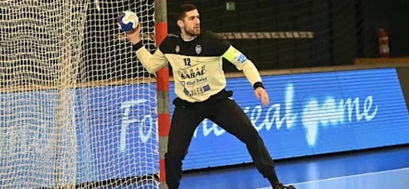 Испания. Голкипер сербской "Металопластики" Милан Бомаштар продолжит карьеру в "Адемаре"