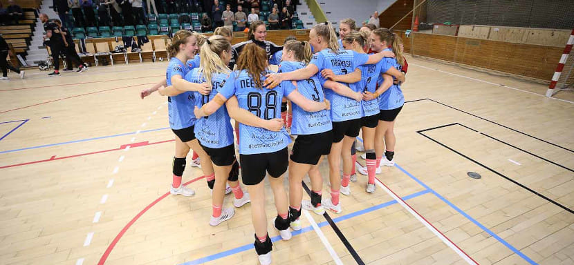 Дания. Соседи по турнирной таблице "Орхус" и "Рандерс" сыграли вничью в единственном воскресном поединке