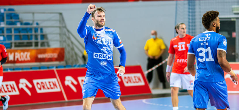 Польша. Венгерский полусредний "Вислы" Золтан Сита продлил контракт с клубом