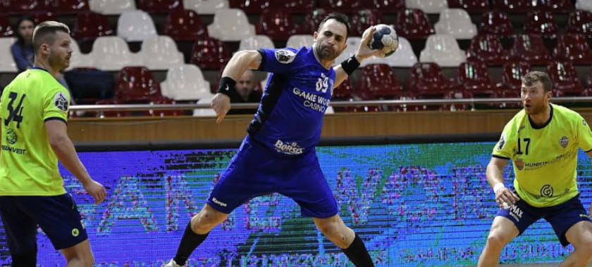 Наши в Европе. Самвел Асланян: "Родители переедут — будем открывать в Бухаресте армянскую кухню!"