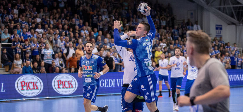 Лига чемпионов. В матче с "Загребом" "Пик" забросил свой шеститысячный мяч в турнире. Автор юбилейного гола — словенец Ник Хенигман