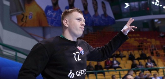 Лига чемпионов. Сэйв голкипера БГК имени Мешкова Ивана Мацкевича в матче против "Киля" вошел в пятерку лучших по итогам тура