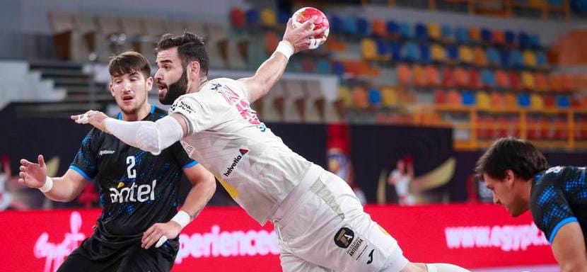 ЧМ-2021. Испанцы разгромили венгров и заняли первое место в группе. Катарцы минимально победили аргентинцев и остались с шансами на плей-офф