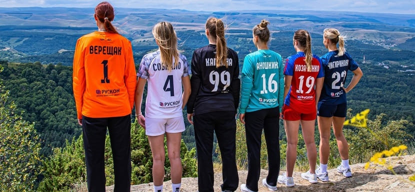 Женский ЦСКА презентовал новую форму на предстоящий сезон (ВИДЕО)