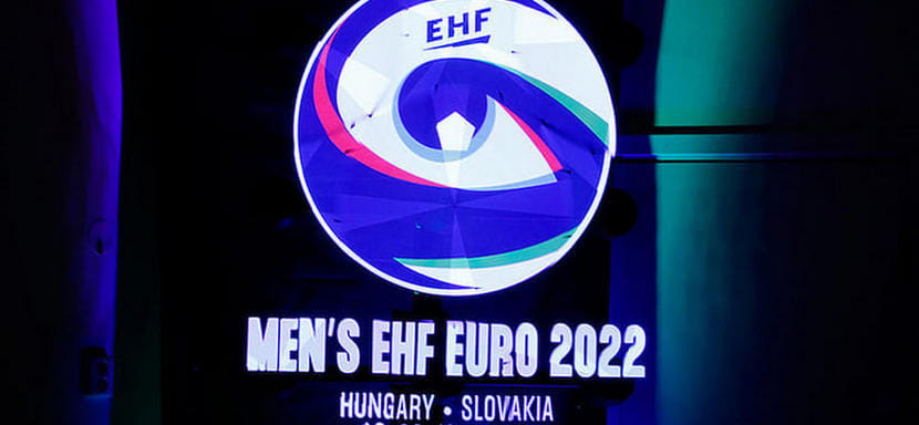 ЧЕ-2022. ЕГФ определила восемнадцать судейских бригад, которые будут работать на мужском турнире в Венгрии и Словакии
