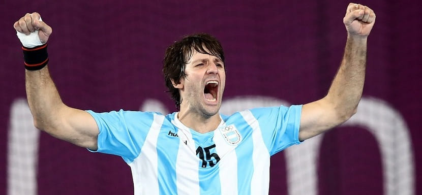 Бывший капитан сборной Аргентины Гонсало Кару вошел в тренерский штаб команды во главе с Гильермо Милано