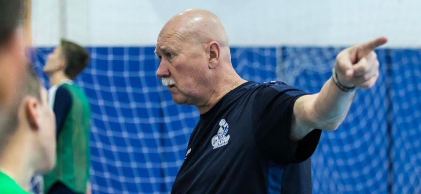 ЧЕ-2021 (U-19). Александр Фролов: "Не может команда проиграть 17 мячей, а через три дня выиграть 7"