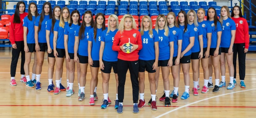 Игроки и тренерский штаб "Ставрополья" провели фотосессию к новому сезону (ВИДЕО)