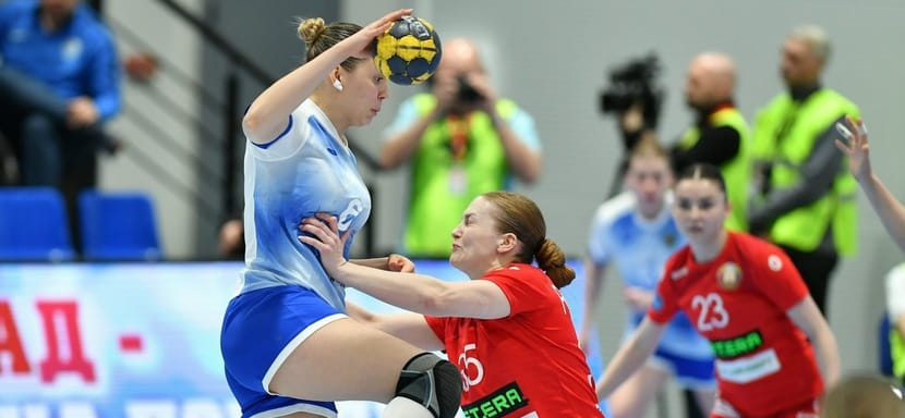 Женские сборные России и Беларуси второй год подряд сыграют друг против друга в Волгограде. Известно расписание апрельских матчей