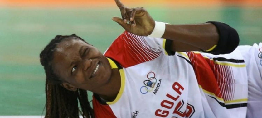 Румыния. "Рапид" объявил о возвращении полусредней сборной Анголы Азенаиде Карлуш. Прошлым летом она переехала из Бухареста в Турцию