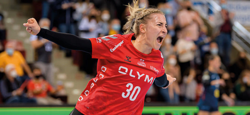 Женская бундеслига. Правая крайняя сборной Германии Енни Беренд продлила контракт с "Битигхаймом"