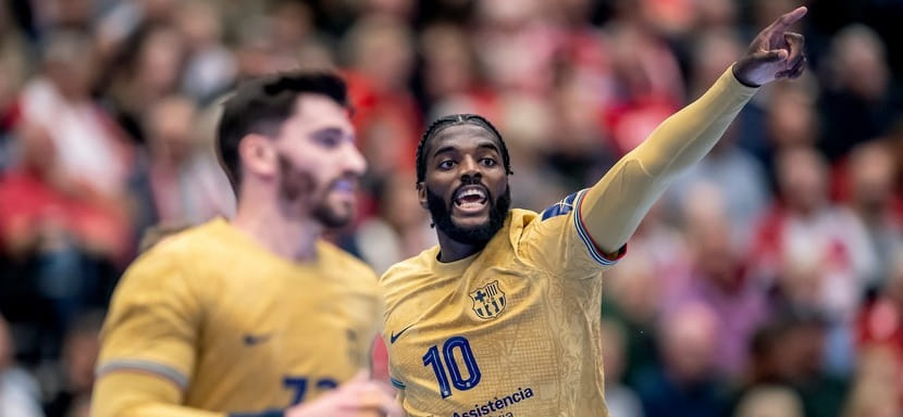 Лига чемпионов. Дика Мем и Алейш Гомес из "Барселоны" вошли в символическую сборную пятого тура (ВИДЕО)